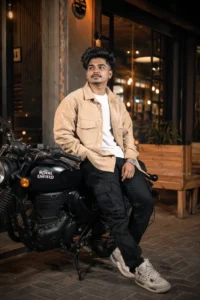 Royal Enfield Cafe Racer Night Vibes
